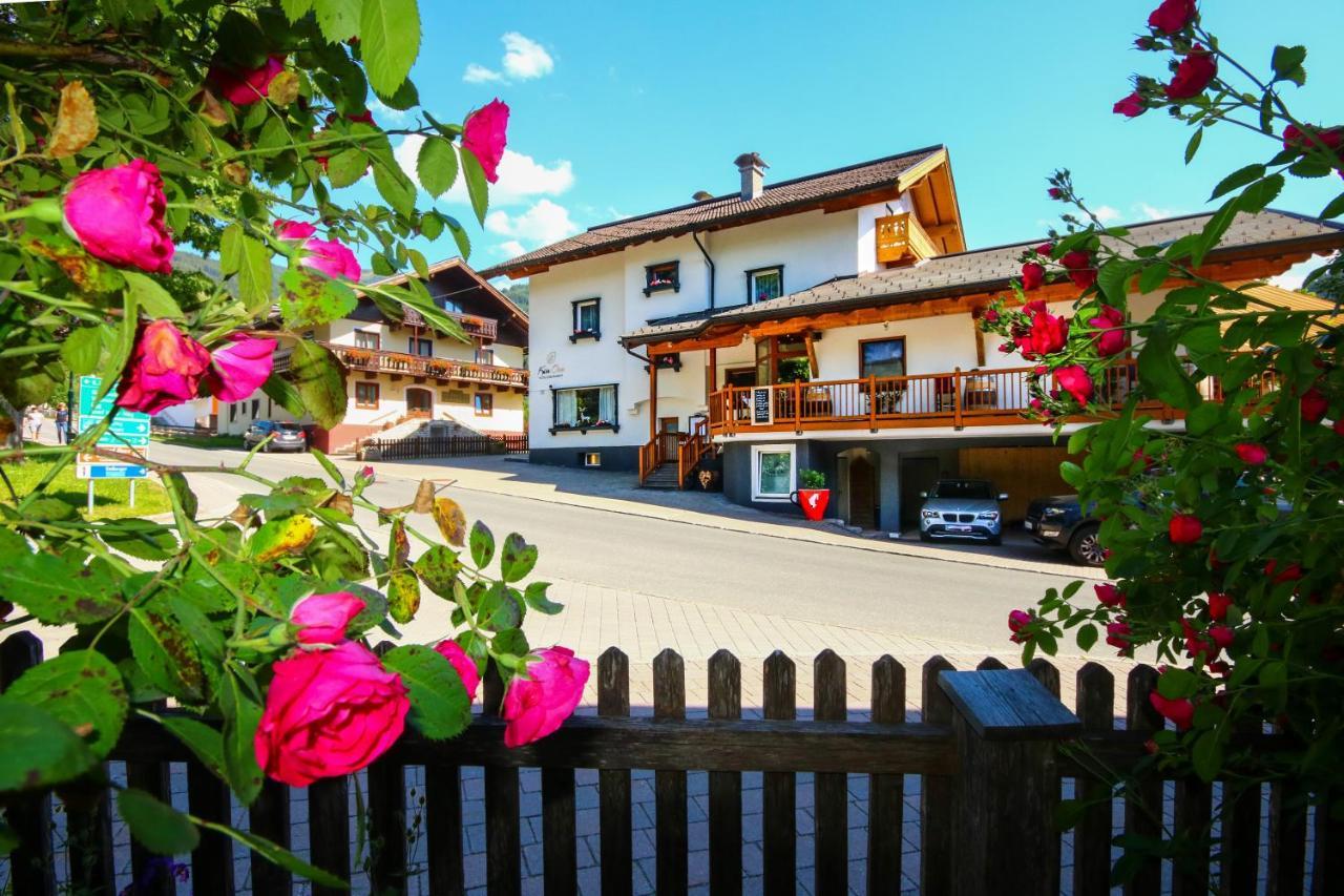 Kia Ora Hotel Restaurant Wagrain Exterior foto